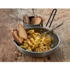 Trek N Eat Huevos revueltos con cebolla