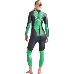 2XU Traje de neopreno de manga larga con cremallera en la espalda para mujer Propel Open Water 1.5/2 mm