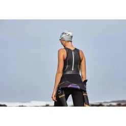 ZONE3 Shorty sin mangas para mujer Neoprene Kneeskin