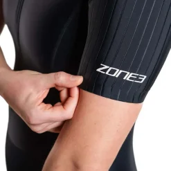 ZONE3 Traje de neopreno de manga corta para mujer Activate+