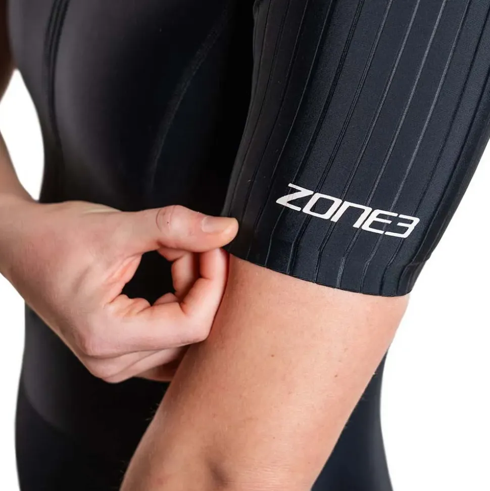 ZONE3 Traje de neopreno de manga corta para mujer Activate+
